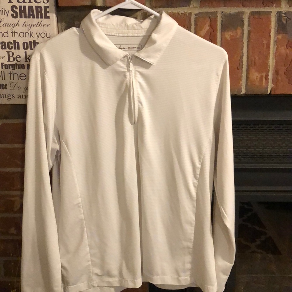Long sleeve golf shirt